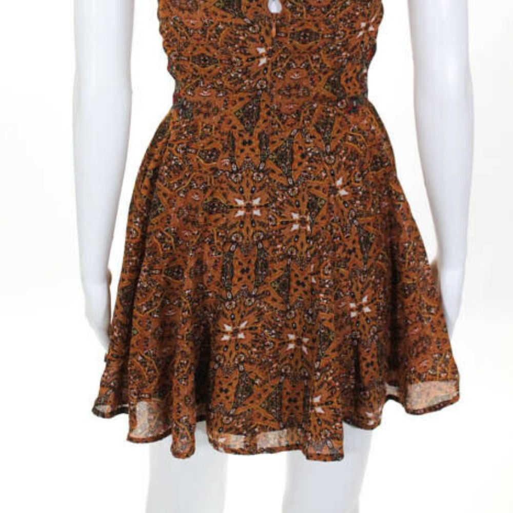 Isabel Lu Abstract Sleeveless V Neck A Line Dress - Picture 6 of 8